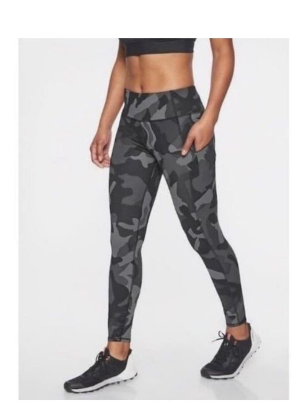 Athleta Black and Gray Camo Athletic Leggings Size S
